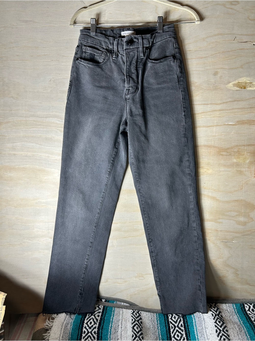 Good American Washed Charcoal Jeans Raw Hem